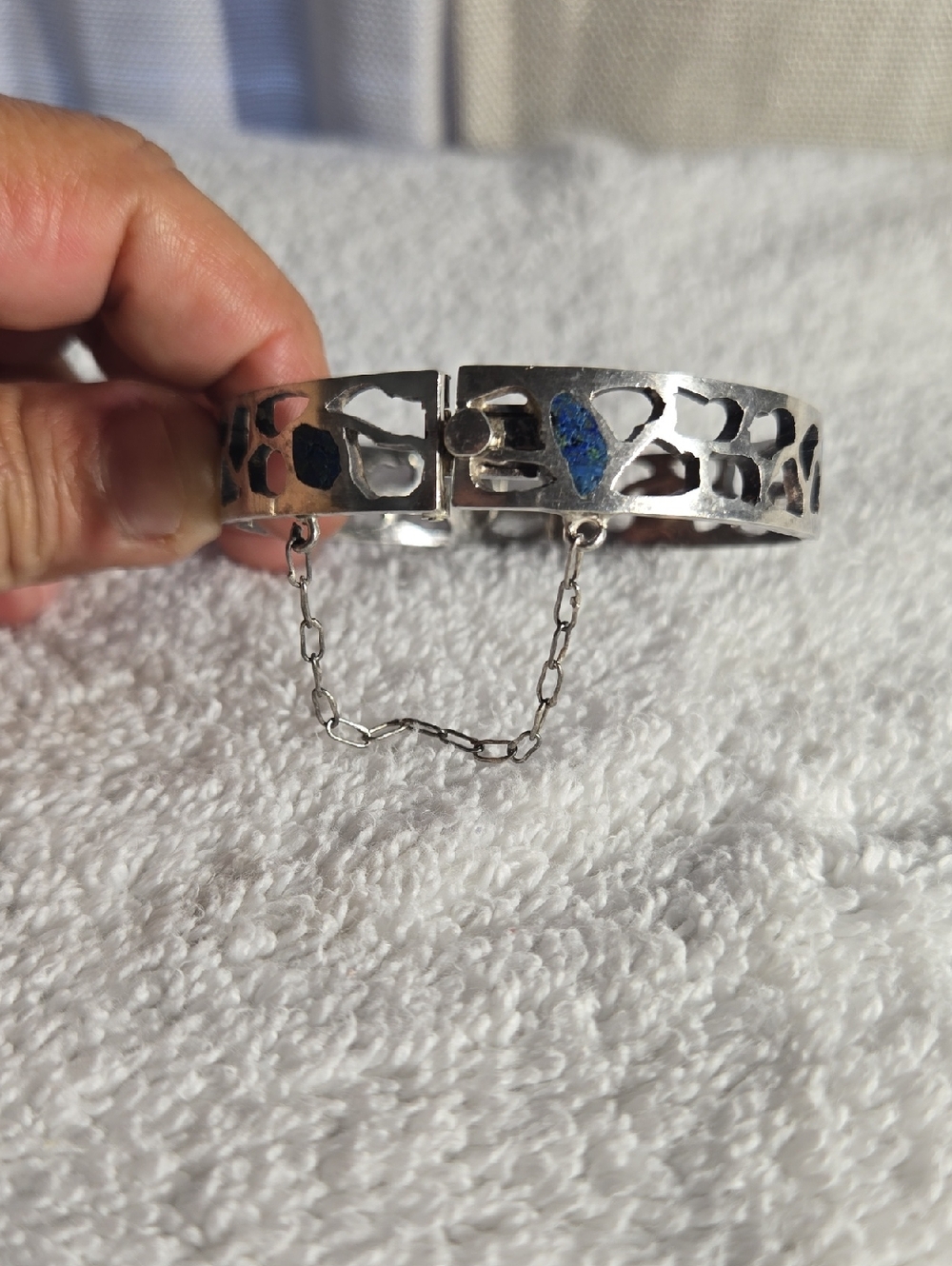 Sterling Silver Blue Inlay Cutout Bangle Bracelet